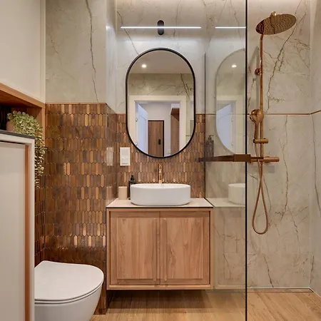 Perspektywa With Balcony By Lion * Danzica