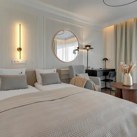 Perspektywa With Balcony By Lion アパート *