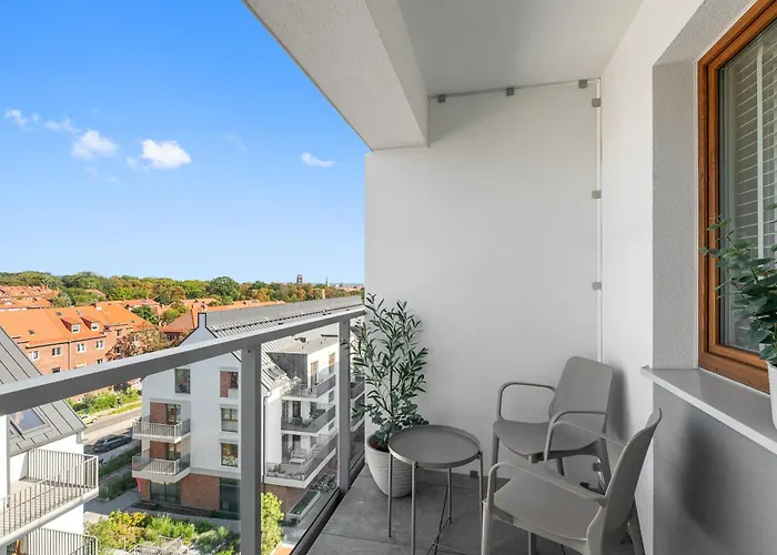 Perspektywa With Balcony By Lion アパート