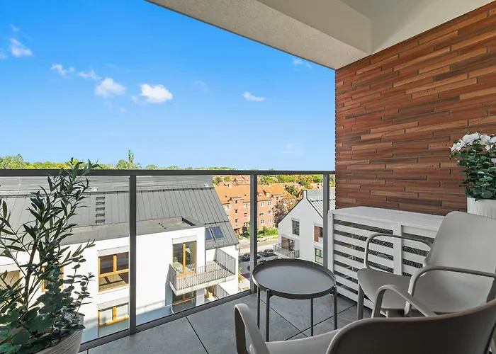 Perspektywa With Balcony By Lion アパート